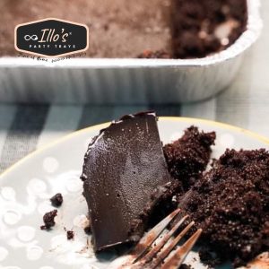 Extreme Chocolate Ice Cream Cake in a tub, Food & Drinks, Homemade Bakes on  Carousell